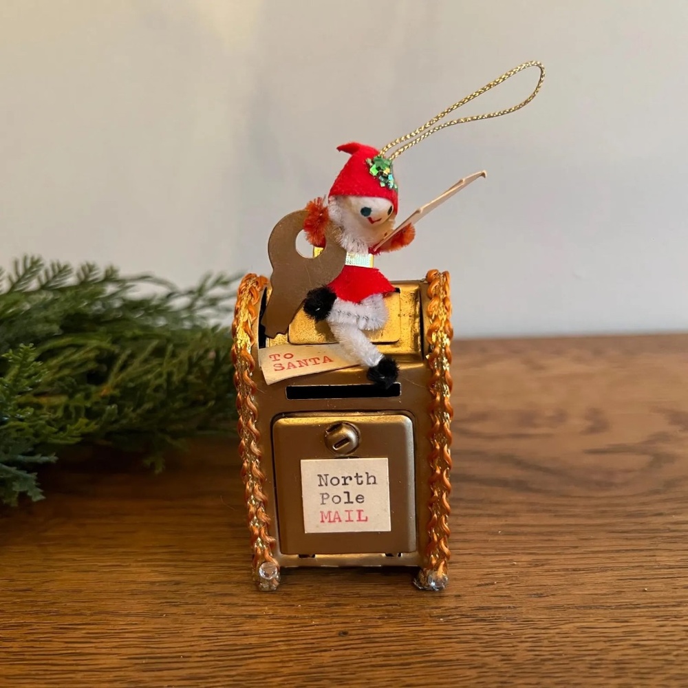 1979 Enesco Santa Mailbox Ornament – Retro Christmas Elf Decoration